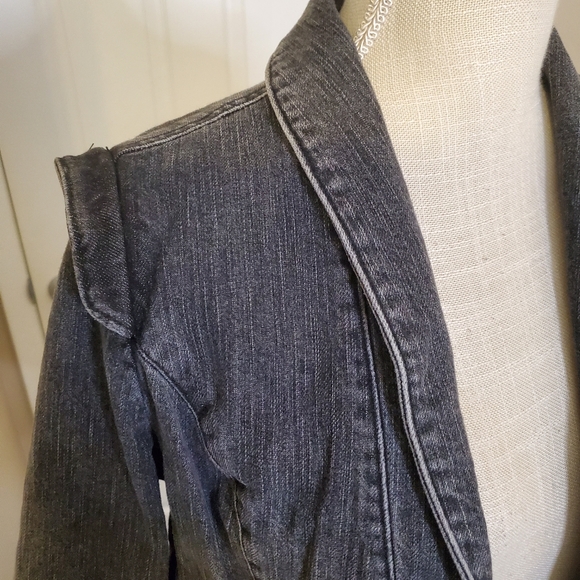 APOSTROPHE | Women's gray stone-washed denim open front jacket. - Picture 3 of 6